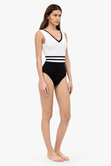 sustainable-swimsuit-white-3 | Lumiere Paris
