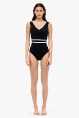 sustainable-swimsuit-black-2 | Lumiere Paris